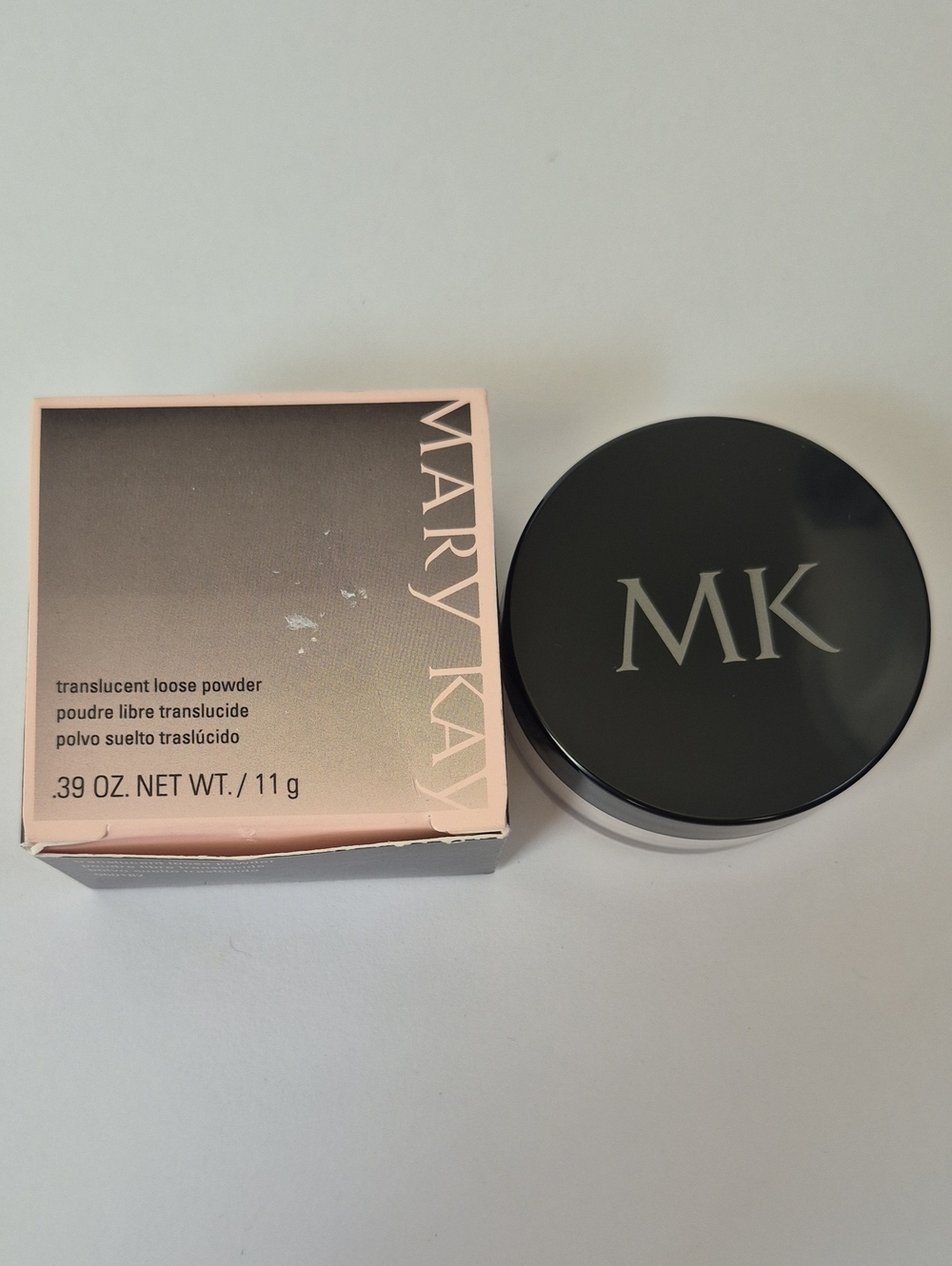 Mary Kay Translucent Loose Setting Powder  .39 OZ